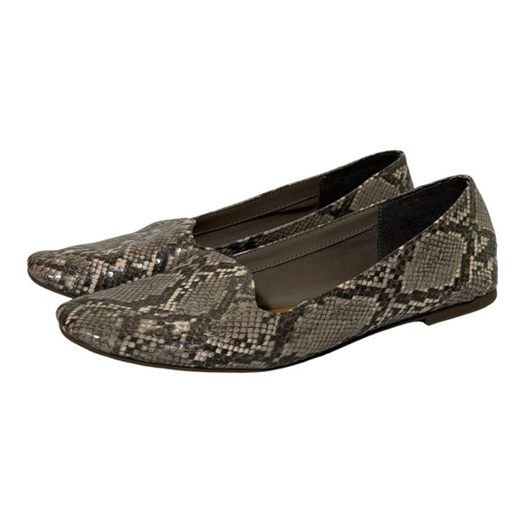 a.n.a Snake Print Flats Gray Cream Size 9 - Picture 2 of 9